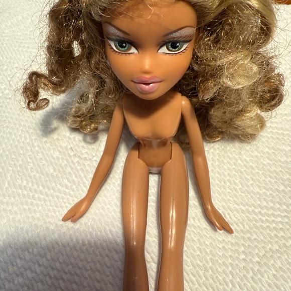 Bratz Costume Party Angel Yasmin - Picture 6 of 16